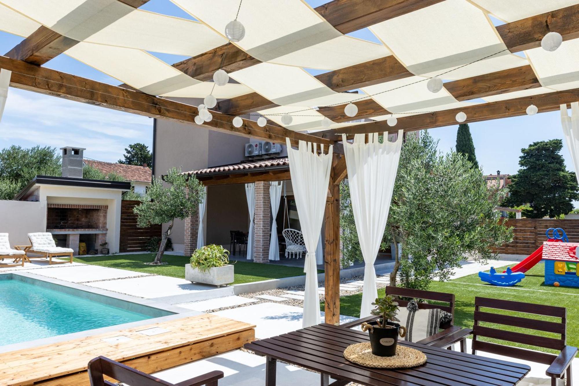 Holiday Home Silencio Biograd ビオグラード・ナ・モル エクステリア 写真