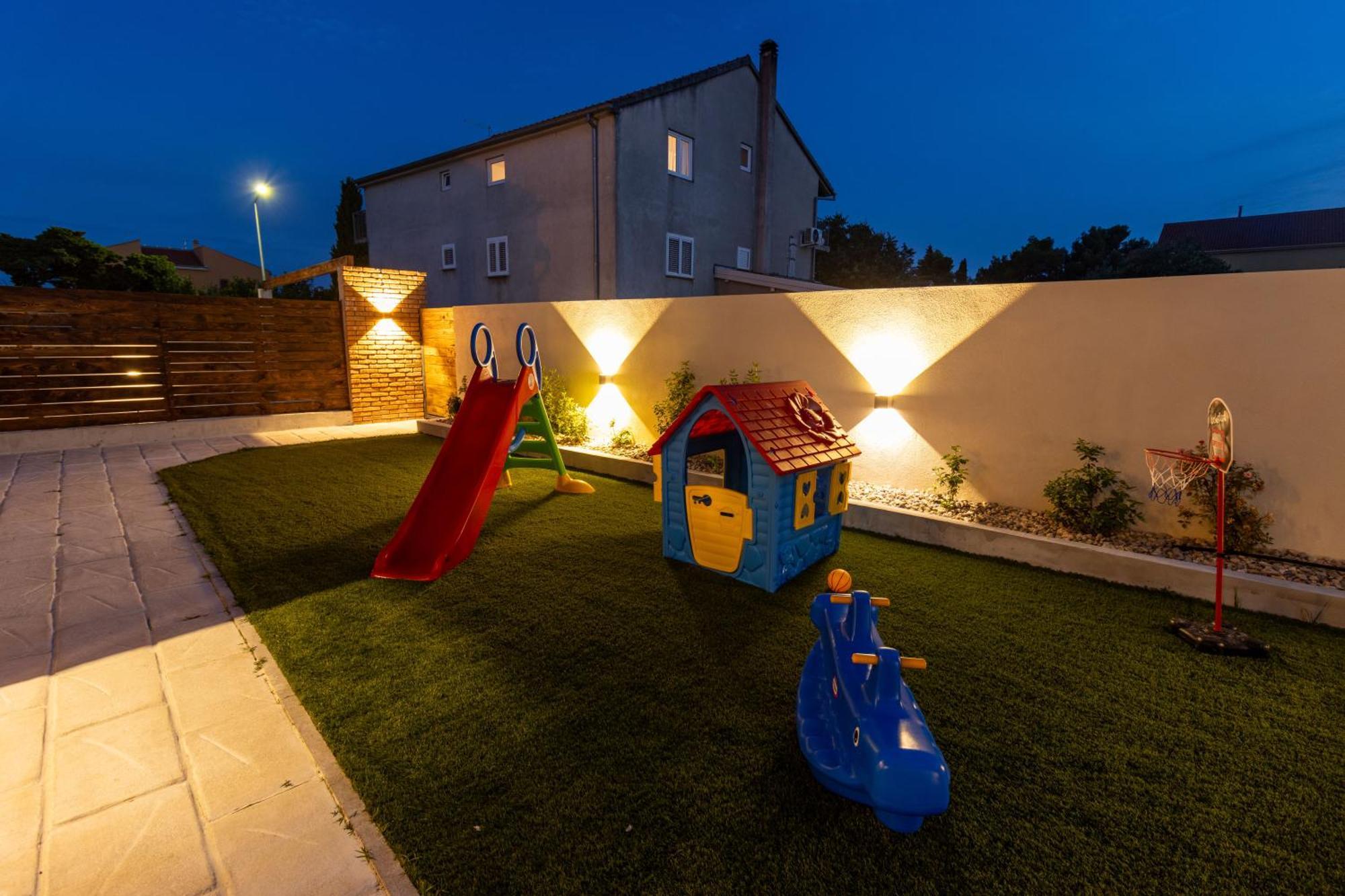 Holiday Home Silencio Biograd ビオグラード・ナ・モル エクステリア 写真